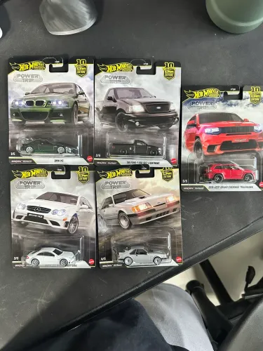 Hot wheels premium set power trip completo