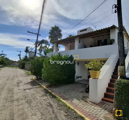 Casa com 6 suítes em Lagoinha/Ponta das Canas-Alto padrão e potencial de renda