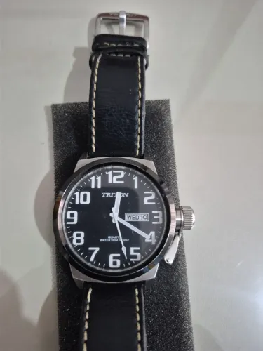 Relógio Triton pulseira de couro.