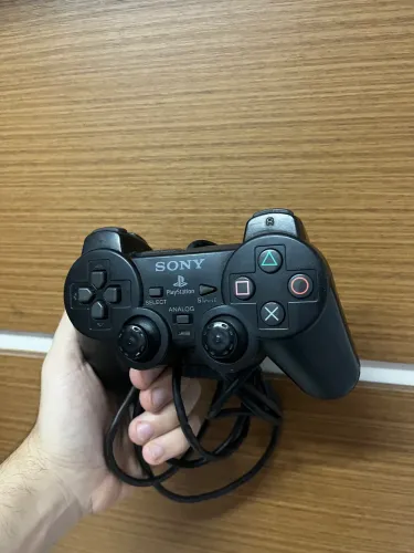 Controle original do PS2, em ótimo estado!