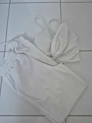 Conjunto branco veste 36 