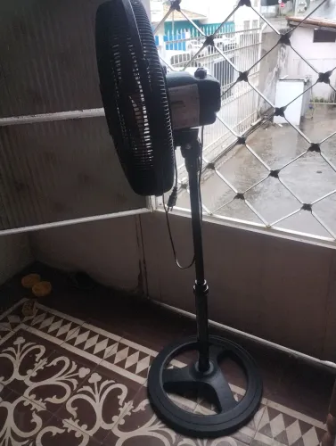 Vendo ventilador perfeito estado,motivo mudança 