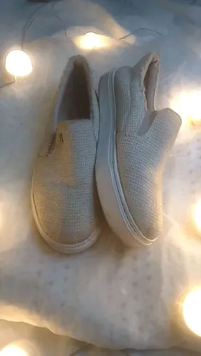 Tênis Slip on Santa Lolla tam 35 textura e brilho lurex/glitter beger