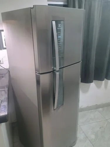Geladeira Eletrolux