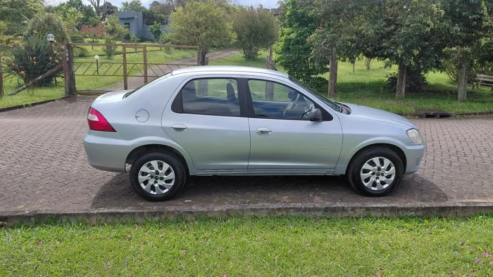 Chevrolet Prisma Sed. Maxx/ LT 1.4 8V Econof. 4P 2011