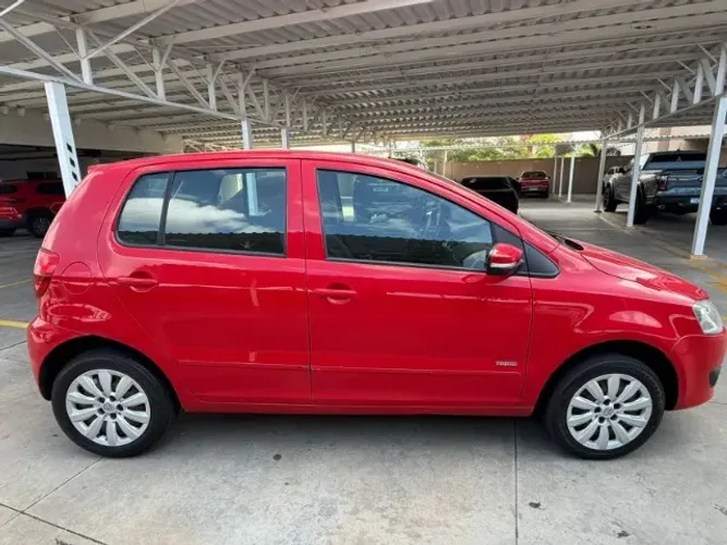 Volkswagen Fox 1.0 MI Total Flex 8V 5P 2011