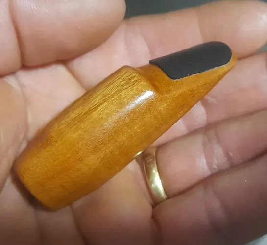 Boquilha para sax soprano, de madeira peroba, baseada na selmer s80!