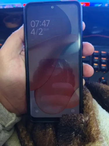 Vendo redmi note 12 leia a descrição não está quebrado.