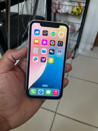 Celular iPhone XR Top 64gigas! Valor 800$
