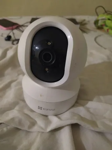 Vendo câmera top demais, da EZViz imagem limpa e 360 graus 