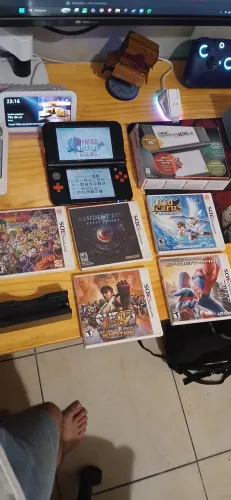 New 3ds xl + base + jogos