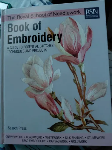 Livro de bordado Book Of Embroidery