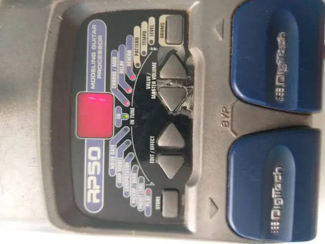 Vendo uma pedaleira