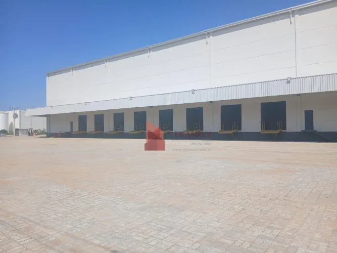 ALUGUEL: ARMAZÉM LOGÍSTICO 20.000 m² proximo a PORTONAVE!