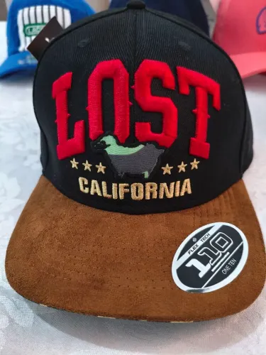 Boné Aba reta - Lost california 