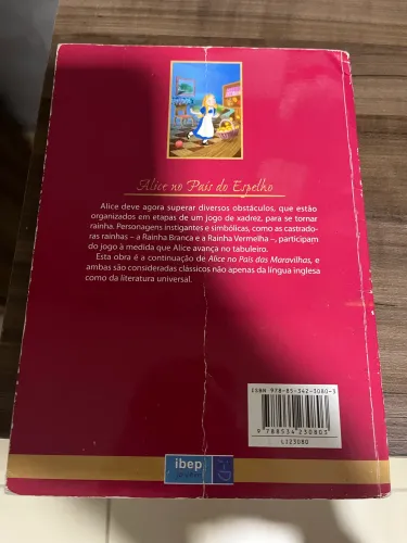 Alice no País das Maravilhas