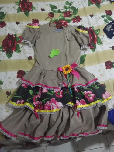 Vestido Infantil Festa Junina Maria Bonita e Lampião - 8 Anos - R$ 50