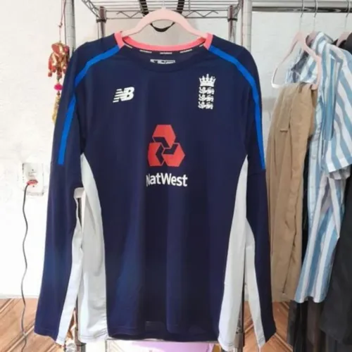 Camila new balance nova g importada da inglaterra