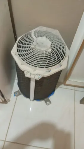 Ar condicionado 