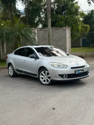 Renault Fluence Sedan Privilège 2.0 16V Flex AUT 2013