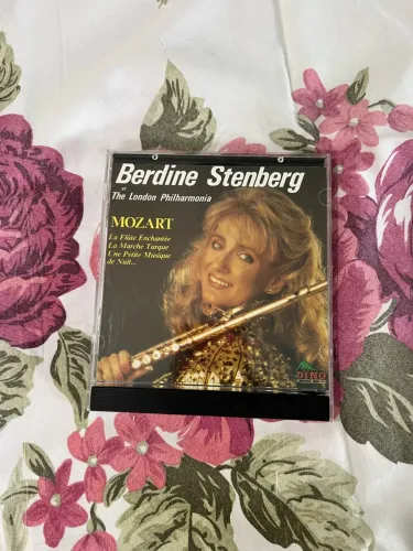 Cd Berdine Stenberg et The London Philharmonia - Mozart
