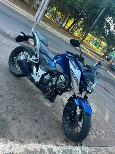 Ágio CB Twister 300F