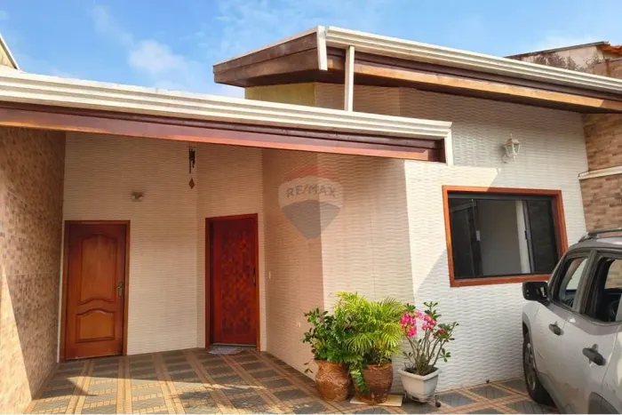 Casa à venda no Parque Novo Mundo em Americana/SP.