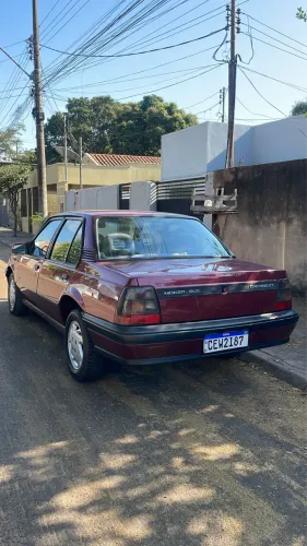 Chevrolet Monza GLS/ Hi-tech 2.0 EFI 2P E 4P 1996