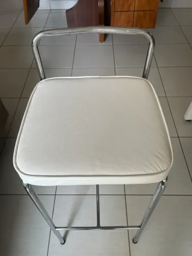 Banqueta TOK&STOK Original semi nova