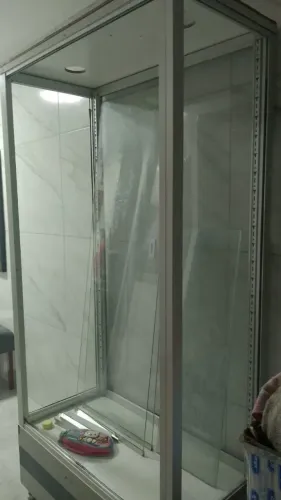 VENDO VITRINE
