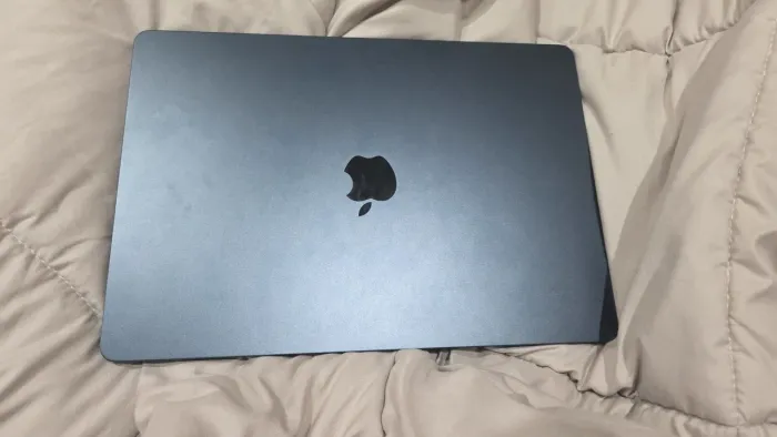 Macbook air m5 15 2026 24gb ram 1tb ssd