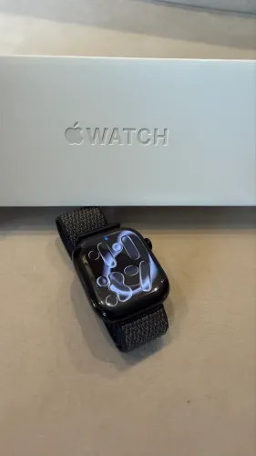 Apple Watch 11 GPS 46mm (Bateria 100%)