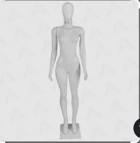 Manequim feminino 