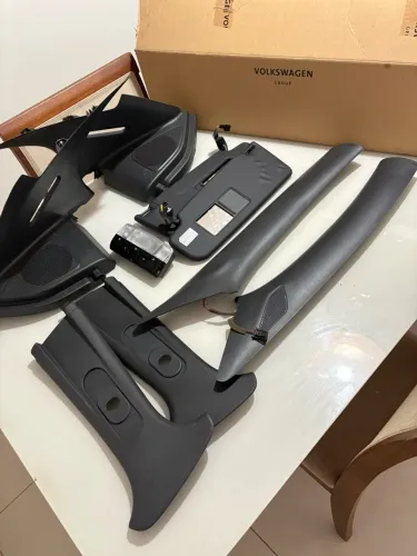 Kit com todos acabamentos pretos originais Gol