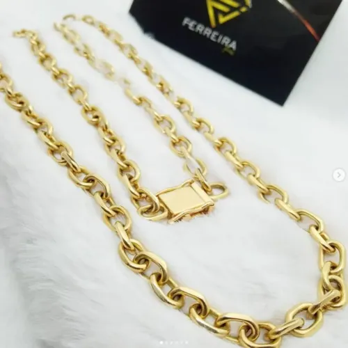 Corrente Cartier em Ouro 18k