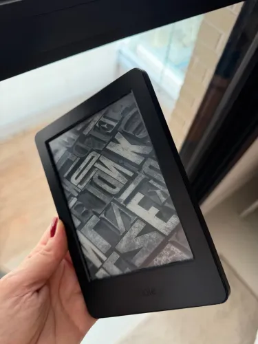 Kindle Amazon de 7ª Geração