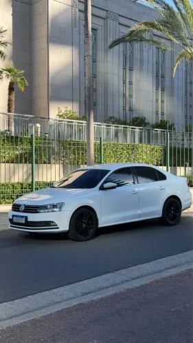 Volkswagen Jetta Highline 2.0 TSI 16V 4P Tiptronic 2016