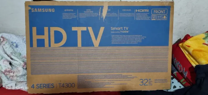 Vendo TV Samsung smart 32polegadas tizen funcionando perfeitamente 