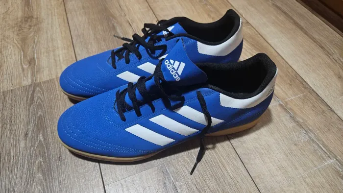 Chuteira futsal Adidas
