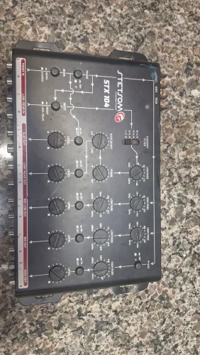 Stetsom STX 104