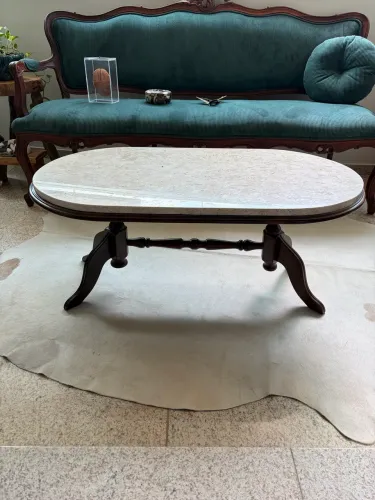 Mesa de centro. travertino e madeira