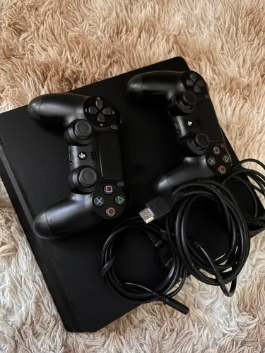 Vendo Ps4 SLIM