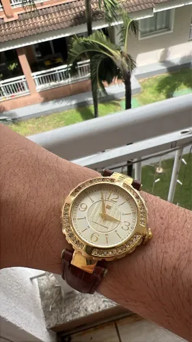 Relógio tommy feminino