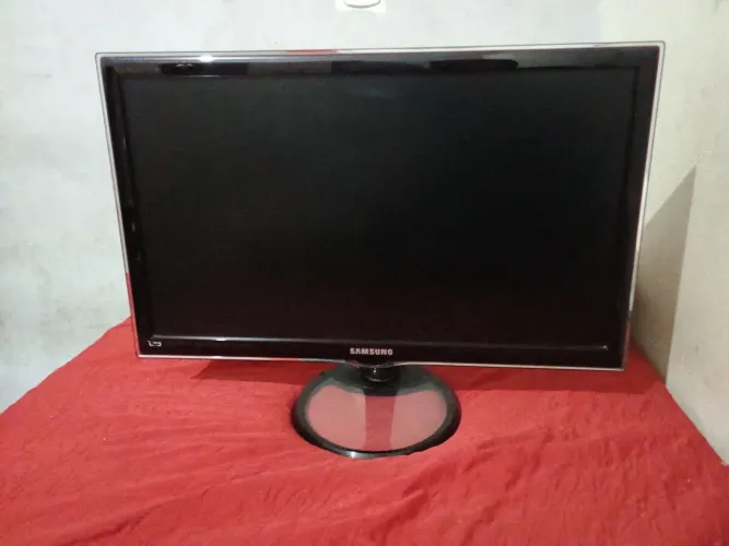Tv/monitor Samsung 24 polegadas T24A550