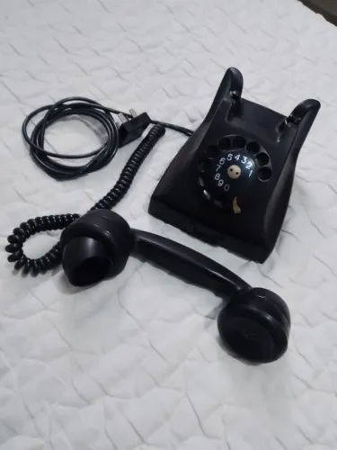Telefone antigo Erikson para coleção