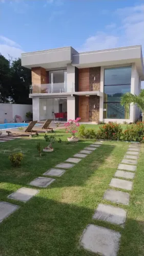 Alugo Bela Casa Em Condomínio  Fechado Parque do Jacuípe, Temporada ou Anual, em Barra do 