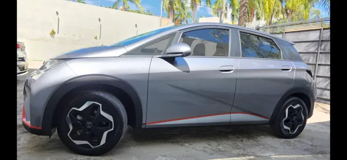 BYD Dolphin EV (Elétrico) 2025