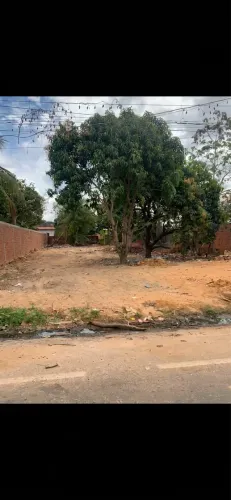 VENDO TERRENO NO CENTRO DE URUÇUÍ