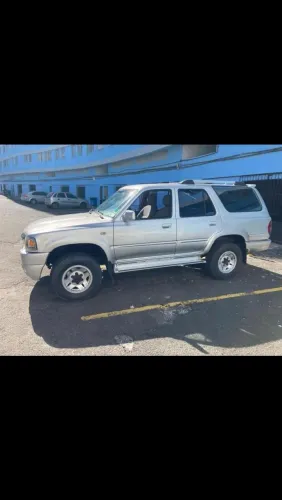 Toyota Hilux SW4 4X4 2.8 Diesel 1993