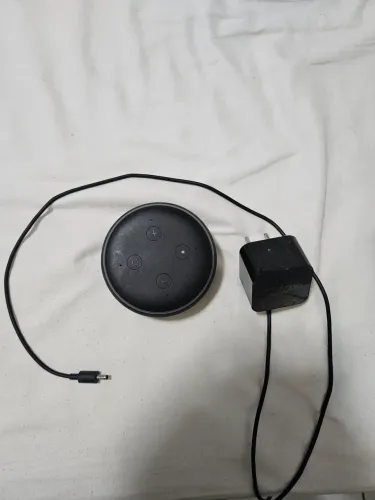 Echo Dot 3ª Geração Alexa Smart Speaker Amazon Em Português Cor Cinza-escuro